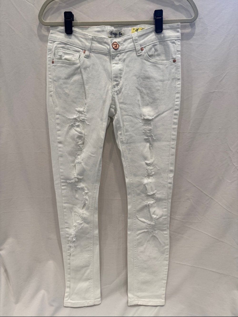 Indigo Rein White Distressed Ripped Skinny Jeans, Size 7
